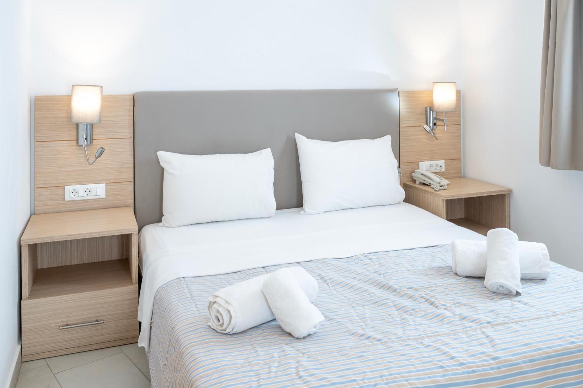 Orizontes Hotel Santorini Pyrgos Kallistis Ngoại thất bức ảnh